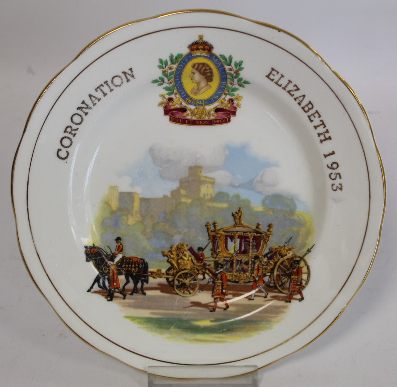 Coronation of Elizabeth II 1953, a collection of various commemorative mugs, loving cups, dishes, - Bild 5 aus 5