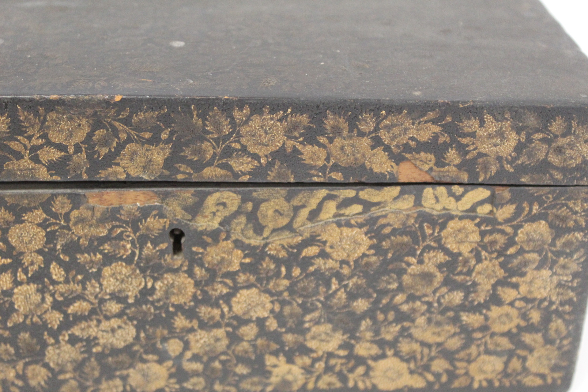 Early 19th century Chinese export black lacquer box on pierced stand with painted gilt floral and - Image 6 of 13