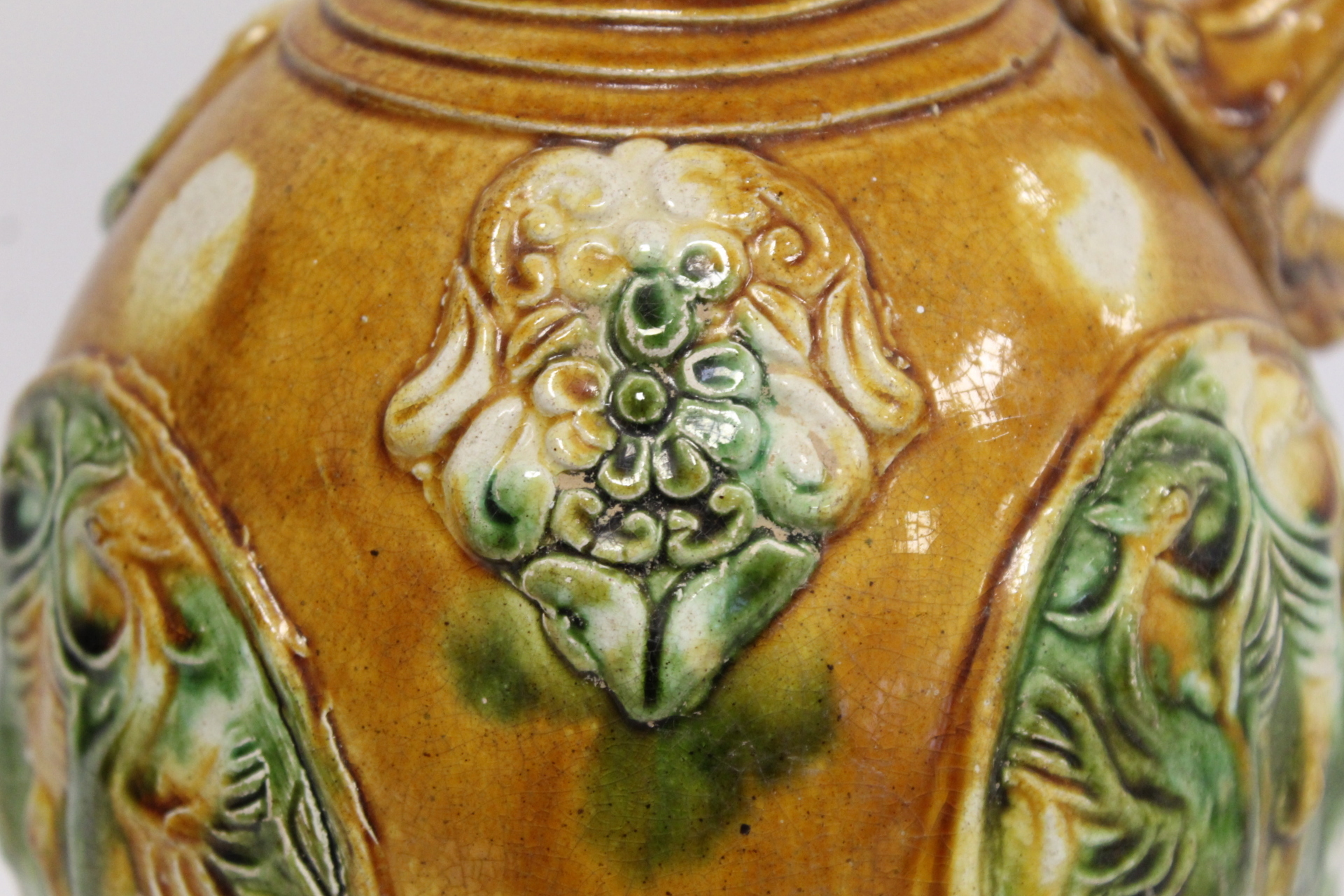 Chinese sancai glazed pottery phoenix head ewer in the Tang dynasty style, the ovoid body with - Image 6 of 18