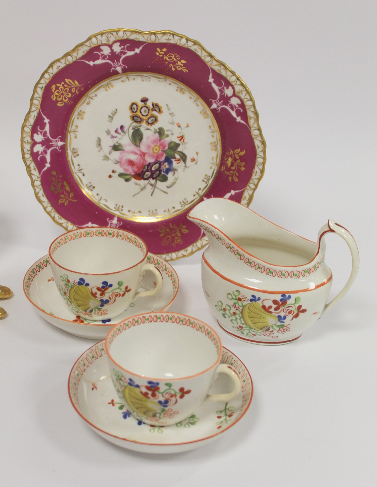 Minton bone china pate sur pate cabinet cup and saucer with cerise and white panels of exotic - Bild 4 aus 26