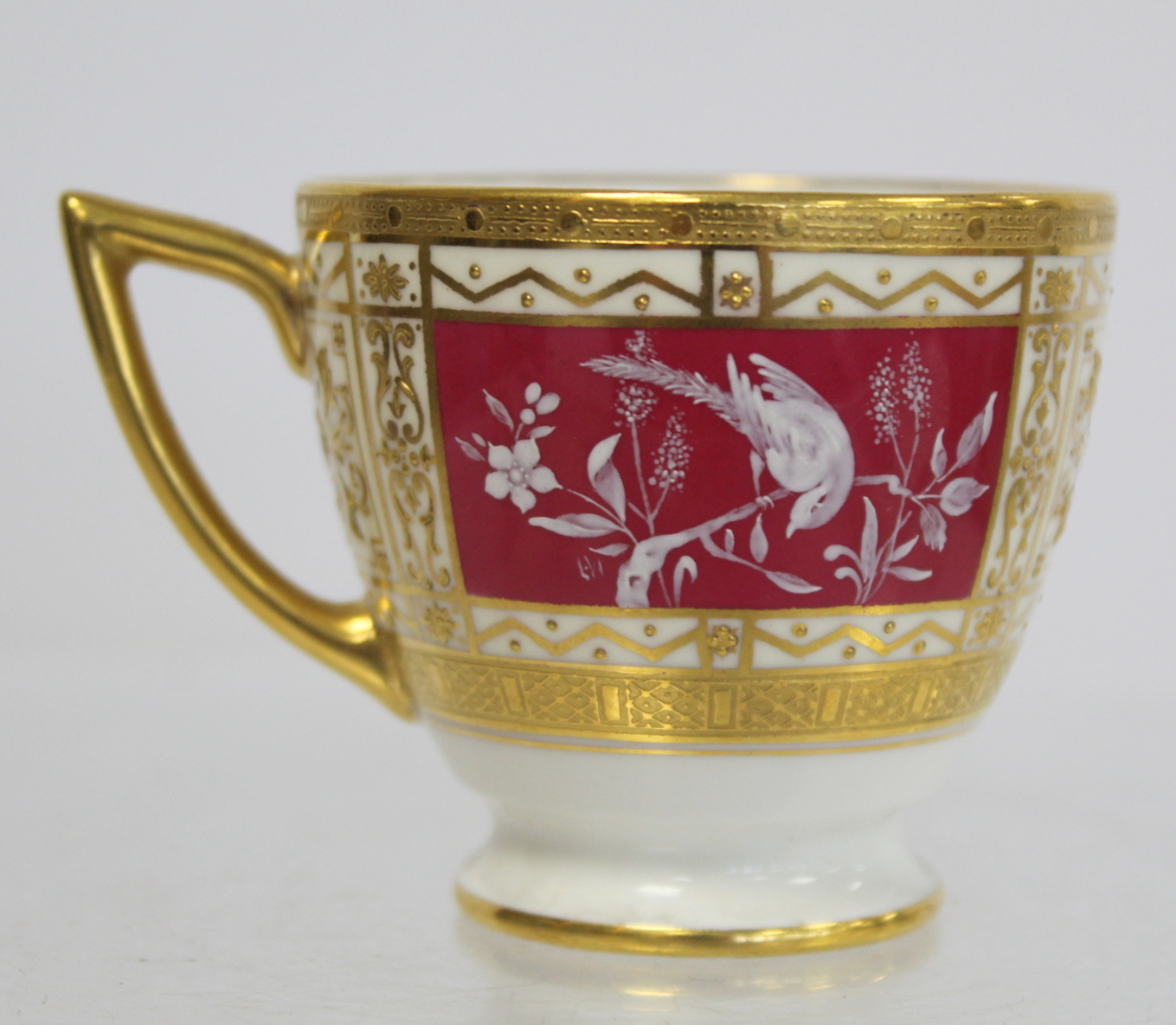 Minton bone china pate sur pate cabinet cup and saucer with cerise and white panels of exotic - Image 13 of 26