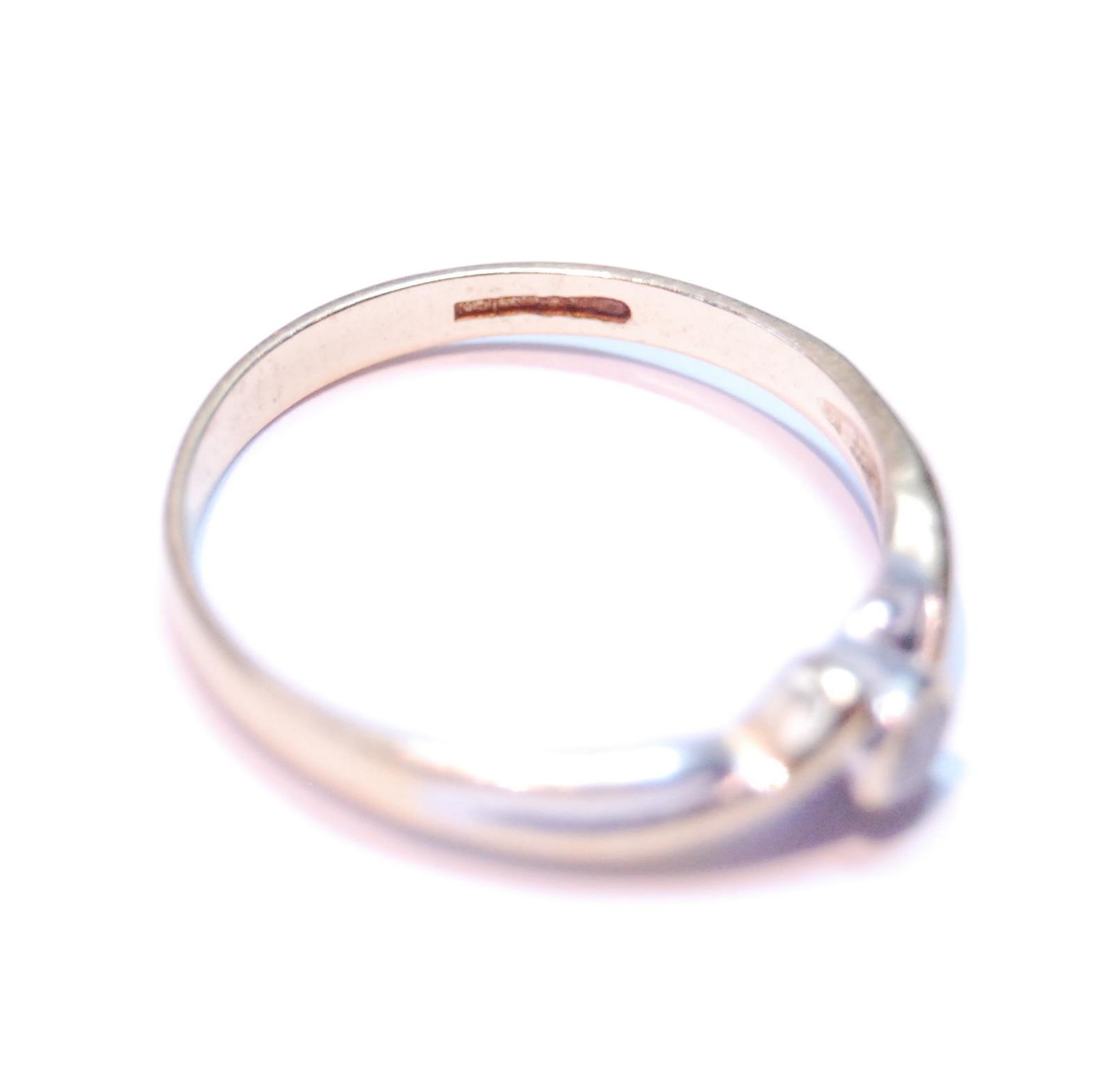 Diamond solitaire ring with collet-set brilliant, in 18ct gold, size P. - Image 3 of 5