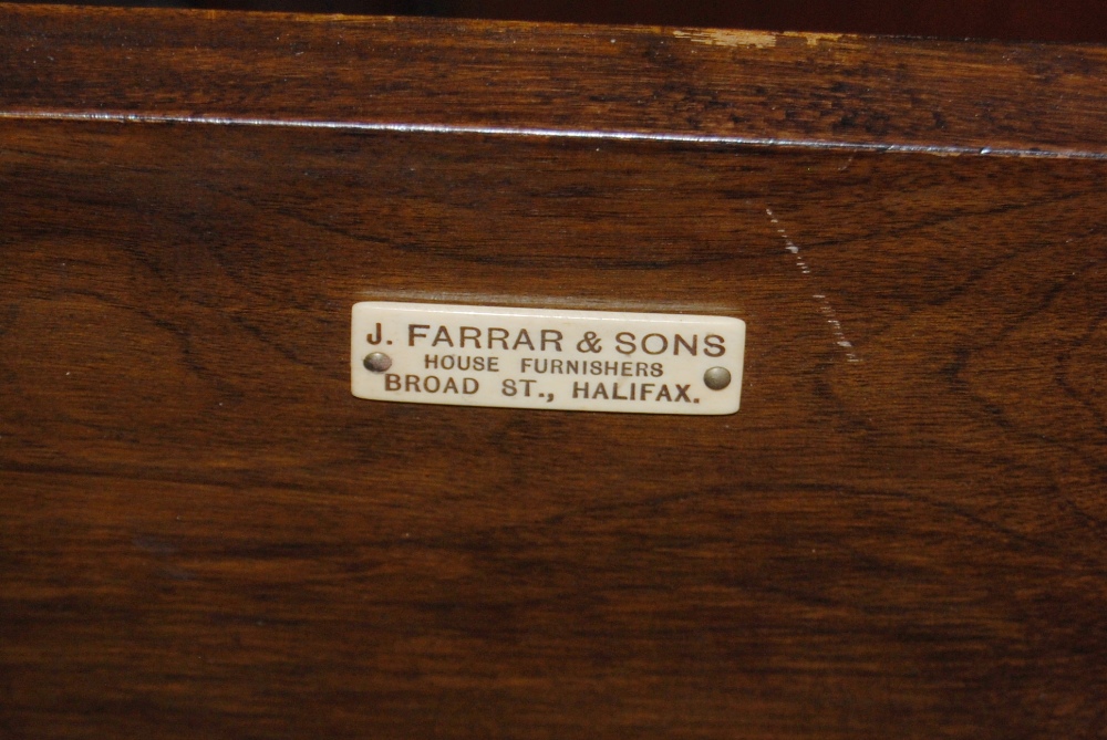 Art Nouveau mahogany and walnut mirror-back sideboard, retailed by J Farrar & Sons, Halifax, the - Bild 4 aus 8