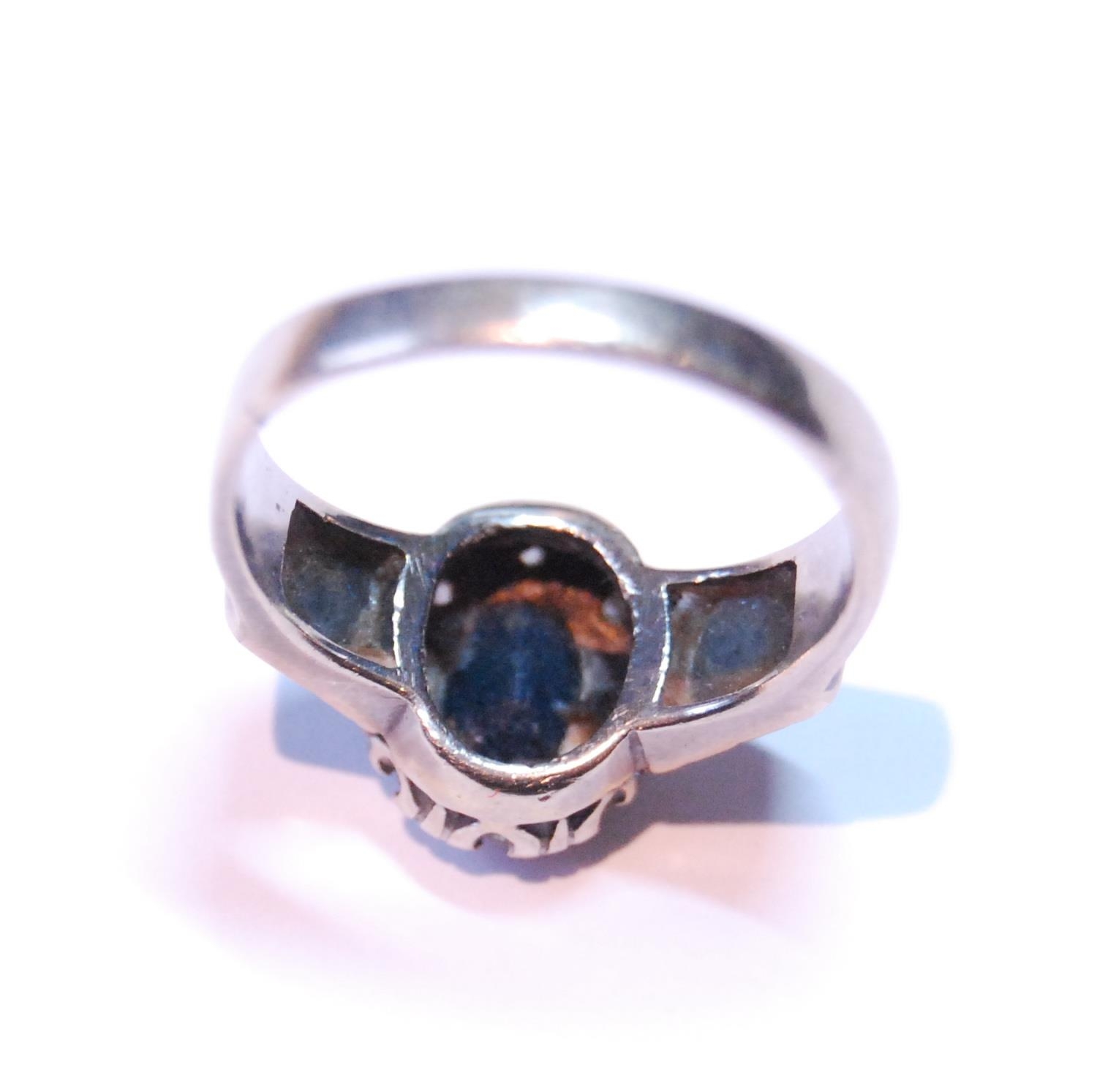 Diamond and sapphire oval cluster ring with eight-cut brilliants, in 18ct white gold, 1973, size - Image 4 of 5