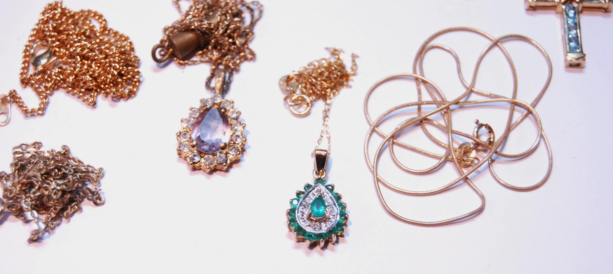 Emerald pendant and earrings and a quantity of earrings, necklets and other items, some gold. - Image 2 of 6