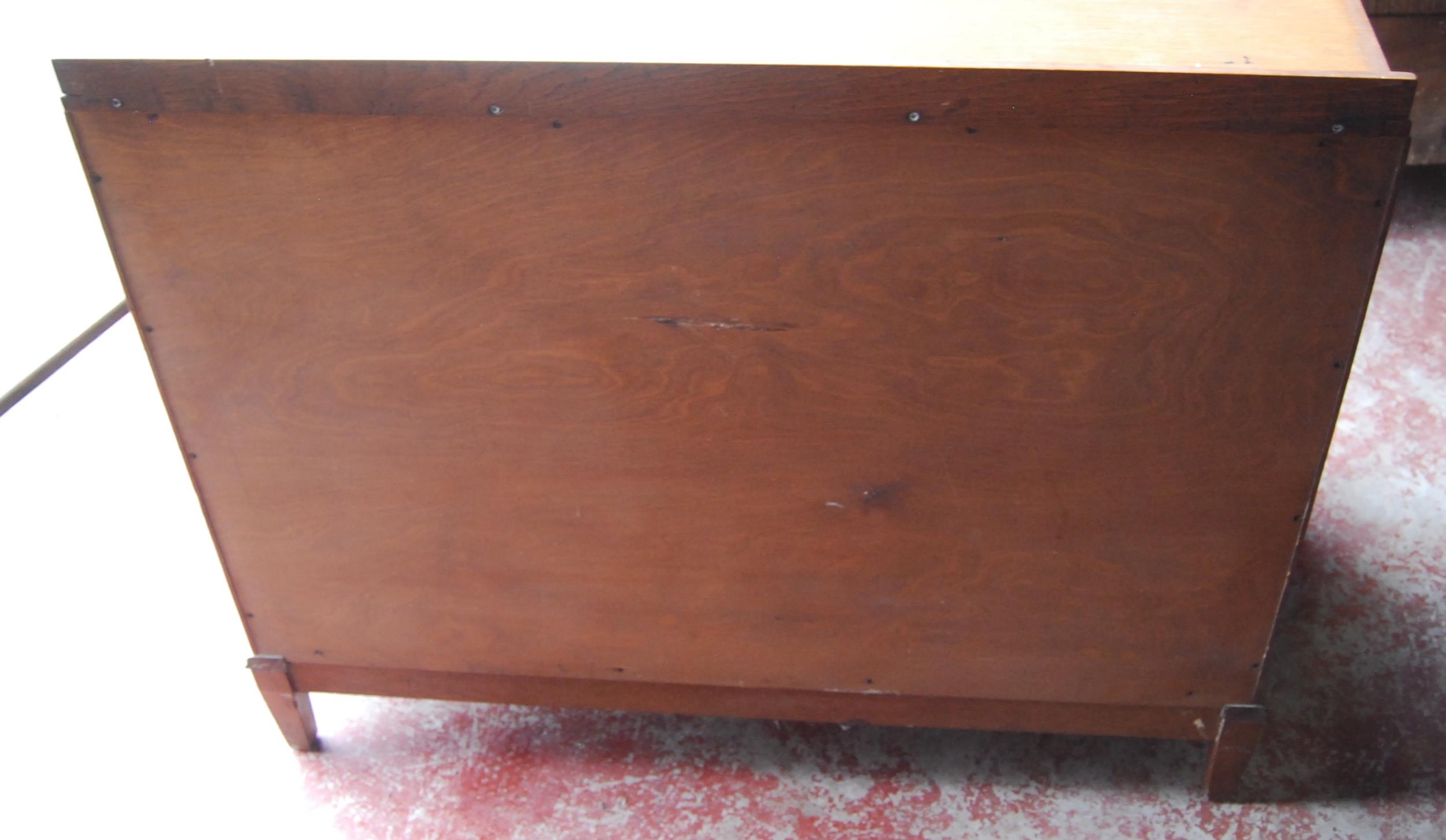 1920s oak chest of drawers in the manner of Heal's of London, with two short drawers, each with a - Bild 8 aus 8