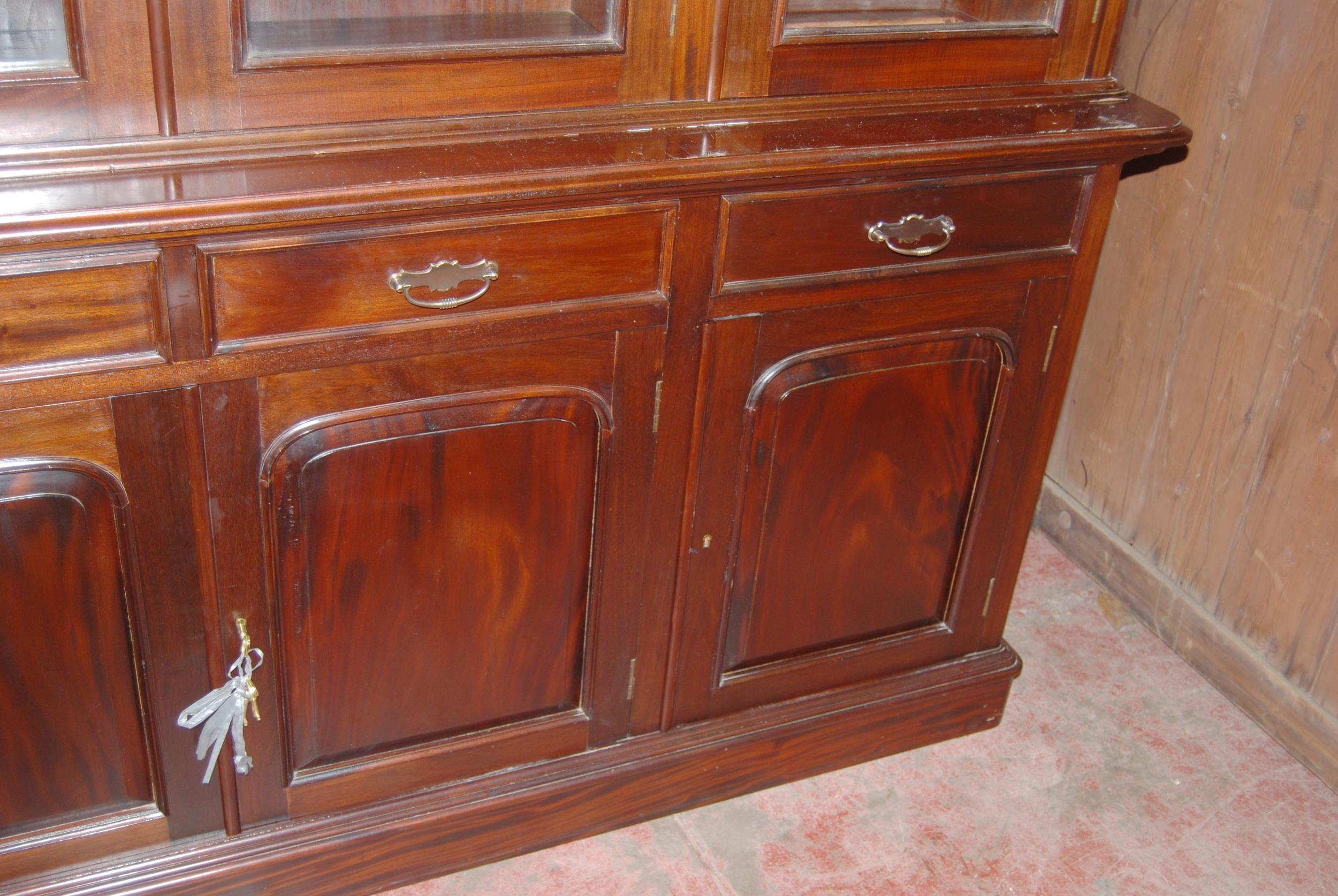 Victorian-style mahogany four-door library bookcase, the dentil decorated cornice above four - Image 4 of 7
