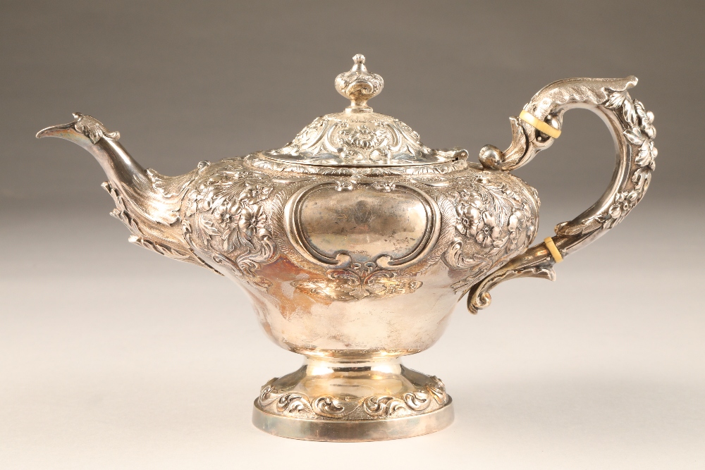 Victorian three piece silver tea service comprising of a teapot, sugar bowl and cream jug, with - Image 2 of 12