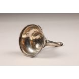George III silver wine funnel, reeded lip, (assay marks part worn) length 14cm, weight 69g