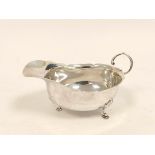 Silver sauce boat on pad feet, 1908, 94g.