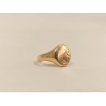 9ct gold signet ring, half engraved, 8.2g, size 'T'.