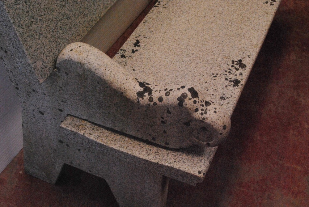 Granite bench with detachable back rest, seat and scroll ends, approximately 86cm high, 131cm wide - Image 2 of 5