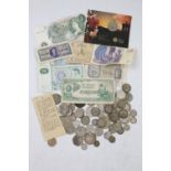 UNITED KINGDOM 500 grade silver coins from circulation including florins and shillings 150g gross,