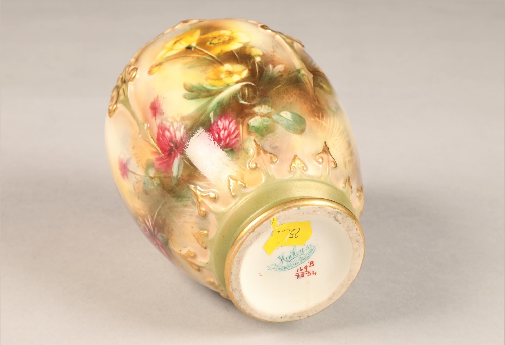 Royal Worcester vase and cover, decorated with hand painted roses, gilt enrichments, No 169, date - Image 2 of 7