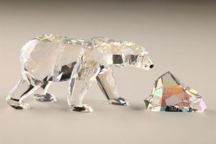 Swarovski crystal figure, Siku, polar bear, boxed, length 17cm, height 8.5cm