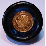 Trinity College, Dublin gold medal, ‘15’, 4cm, 31g, in display case.