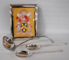 Modern silver-mounted photograph frame, hallmarks for Carrs of Sheffield, to fit image size 17cm x