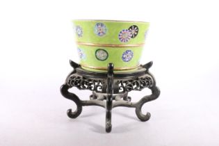 Chinese porcelain turquoise interior Daoguang ceramic bowl with red seal mark and period, 18cm