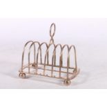 Victorian silver seven bar toast rack by Elkington & Co. Ltd, Birmingham 1894, 281g gross.