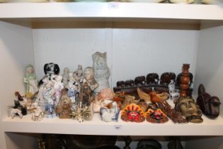 Group of treen, ornaments, shells, etc.