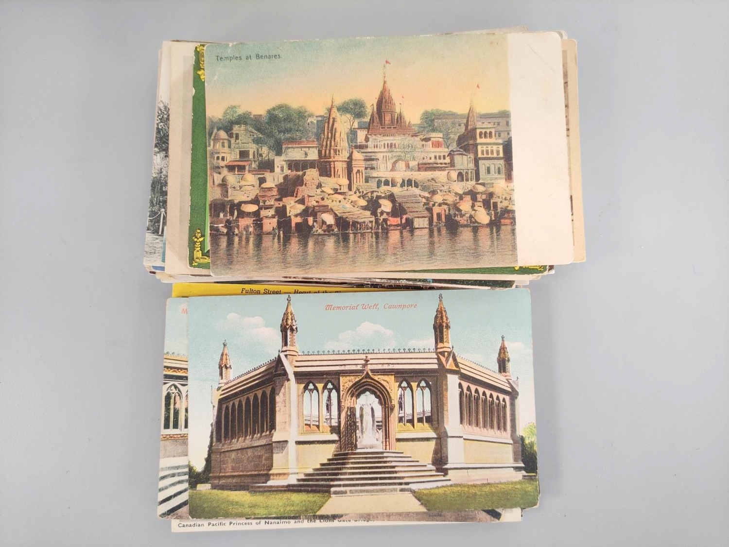 Bag containing approximately 300 early 20th century postcards mostly of world topographical views - Image 2 of 5