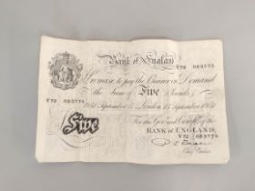 Bank of England. Percival S. Beale, £5 note, 15th September 1951, serial number V72 063775.