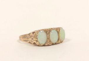 Opal three stone ring in 9ct gold. Size R½ 2.9g