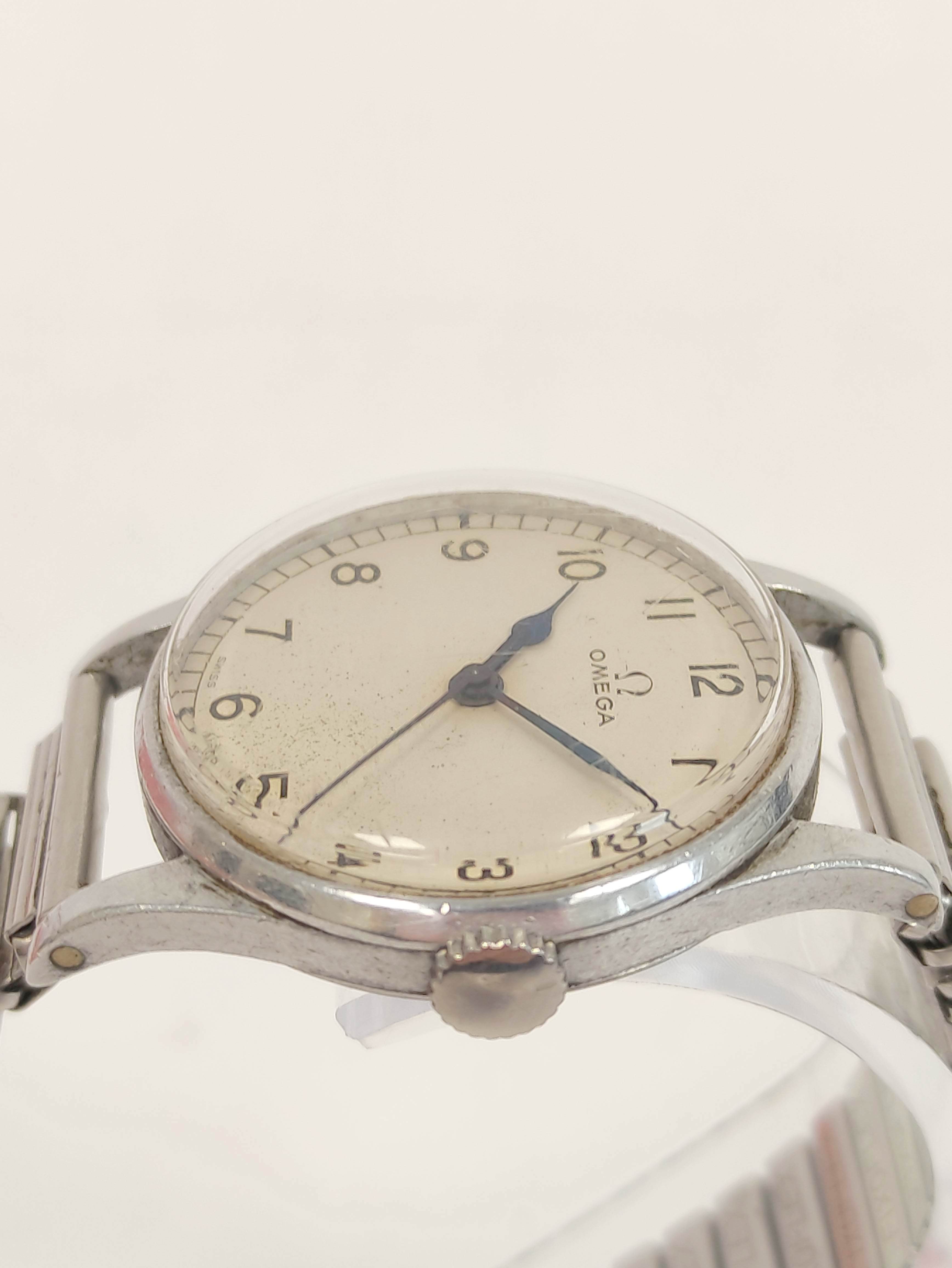 Omega Navigator watch, calibre 30T25C, No 9862181, 6B159 on bracelet case 2292,  1943. - Image 3 of 7