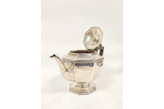 Silver four piece tea and coffee set of octagonal form by J & W Deakin Sheffield 1921. 2114g, 65oz. - Image 2 of 6