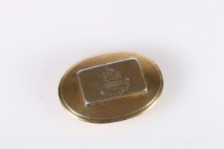 Georgian antique silver gilt snuff box of oval shape, the rectangular hinged cover with 'Spectemur