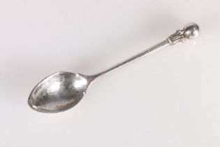 George V silver spoon hallmarked Omar Ramsden, London 1938, 14cm, 47g.
