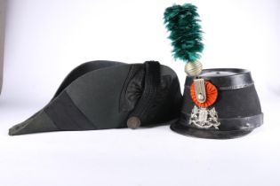 Antique Dutch shako cap with white metal 'Je Maintiendrai' and Netherlands coat of arms cap badge,