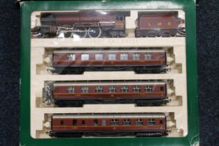 Hornby OO gauge model railways R2033 Royal Scot train pack with 4-6-2 Princess Helena Victoria