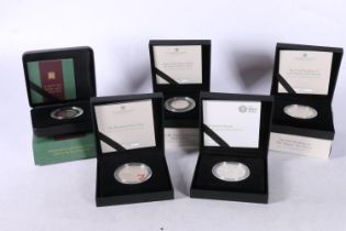 The Royal Mint UNITED KINGDOM Queen Elizabeth II (1952-2022) silver proof five pound £5 coins to