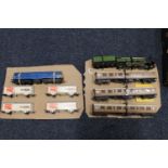 Hornby OO gauge model railways including 4-6-2 Flying Scotsman tender locomotive 4472 LNER green,