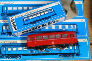 Marklin of Germany OO gauge HO scale model railway rolling stock including 4018, 4026 x2, 4049 x3,