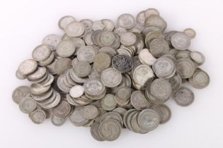 UNITED KINGDOM 500 grade silver coins from circulation, ~845g gross.