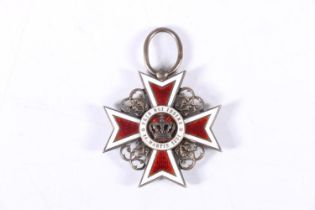 Romanian Order of the Crown of Romania silver and enamel medal, 4cm long, 20g gross.