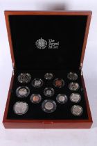 The Royal Mint UNITED KINGDOM Queen Elizabeth II (1952-2022) premium proof coin set 2017 (fourteen