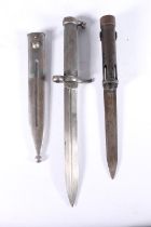 Swedish 1896 pattern bayonet, blade length 20.5cm, bayonet length 33cm, with scabbard and a