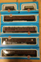 Airfix Great Model Railway GMR OO gauge model railways including 0-6-0 tank locomotive 1466 GWR