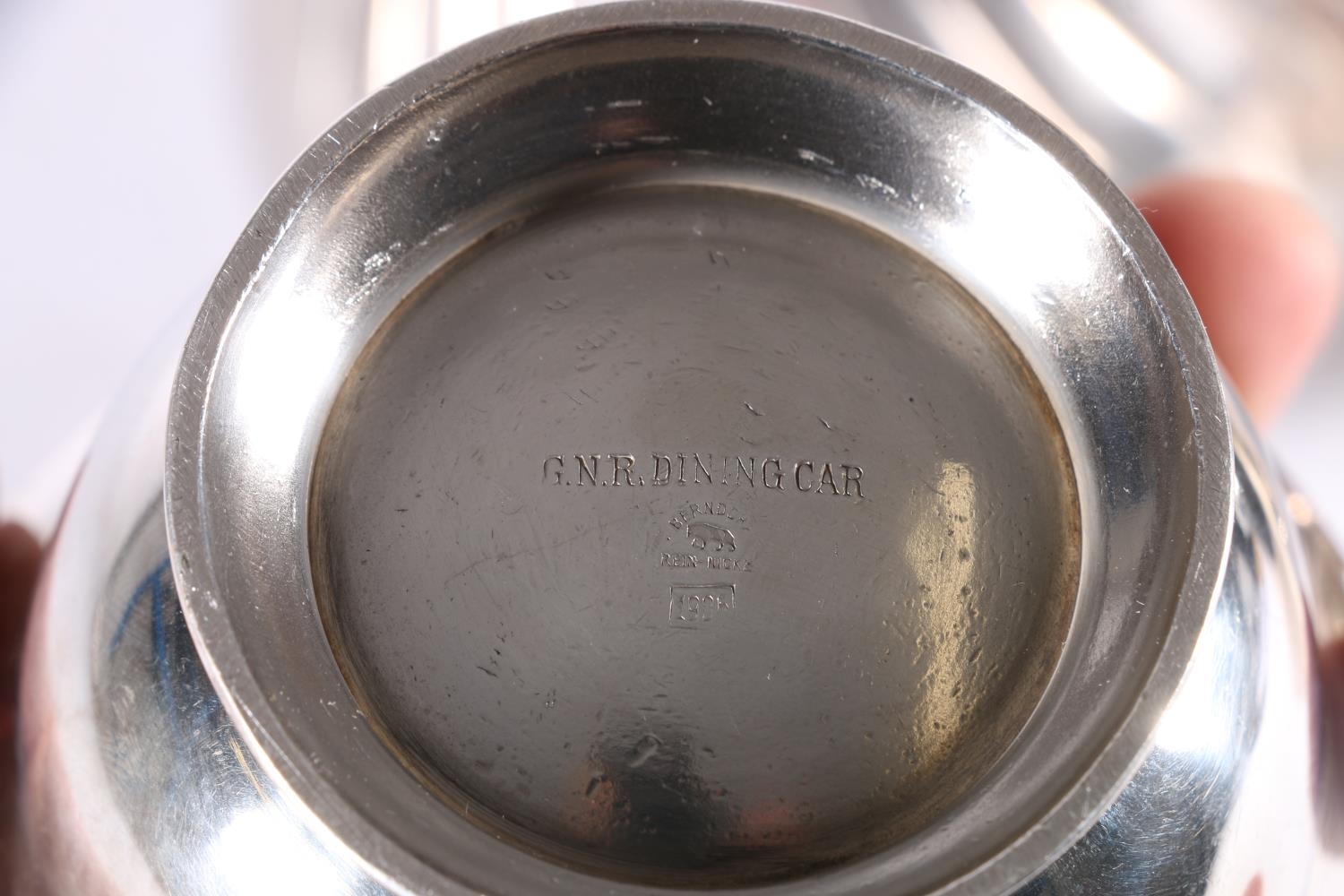 Railway interest, a two pint silver plated hot water pot by Joseph Rodgers & Sons of Sheffield - Image 6 of 6