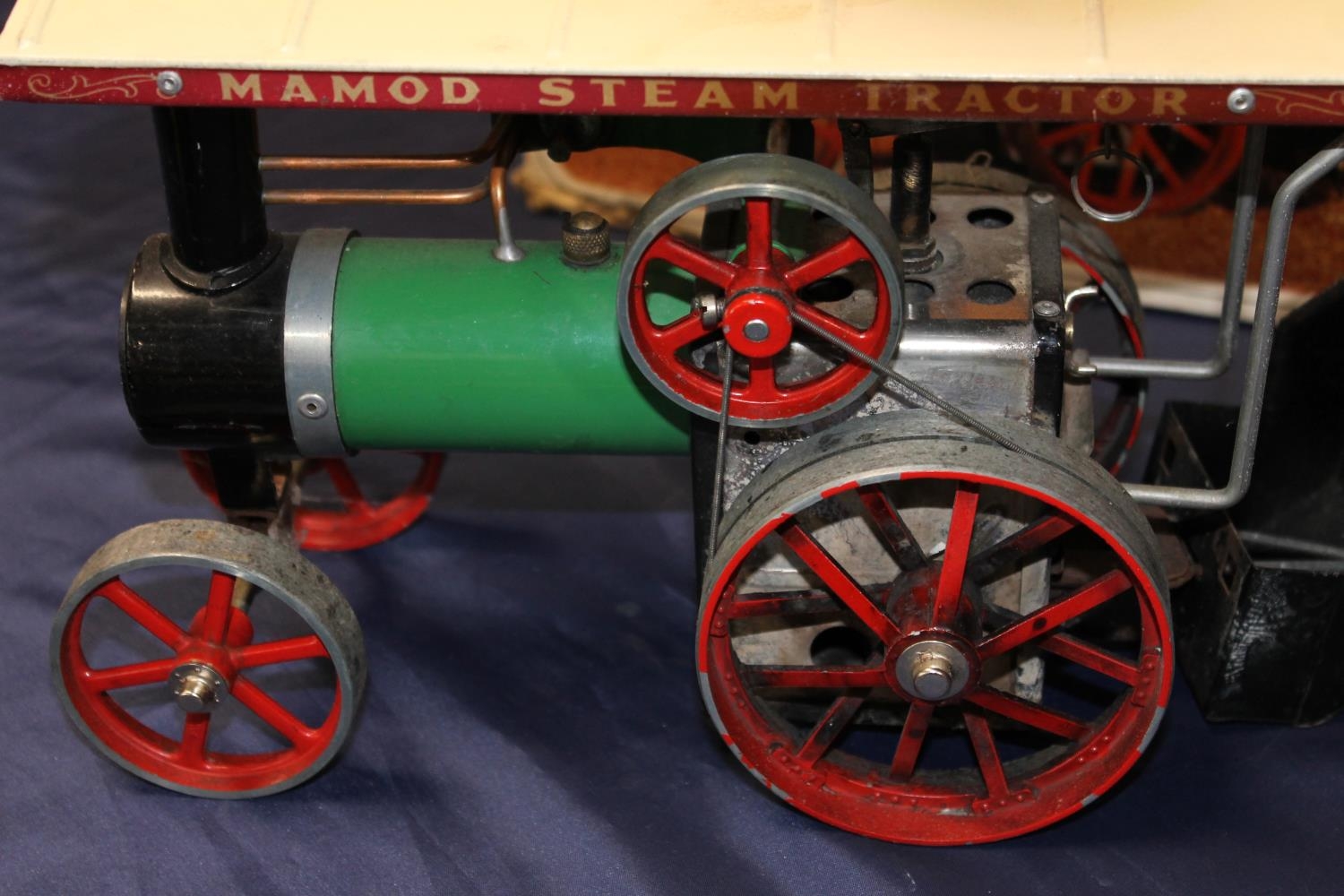 Malins (Engineers) Ltd, Mamod TE1a Steam Tractor live steam traction engine, boxed. - Image 4 of 4