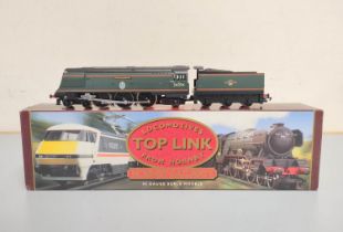 Hornby. Boxed 00 gauge Top Link train set, Battle of Britain Class 4-6-2 ''Lord Beaverbrook''