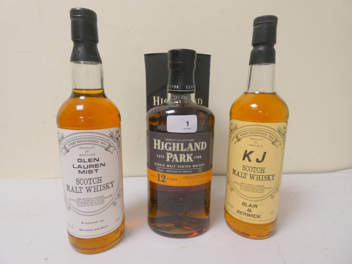 Carlisle - Pre-Christmas Auction to Include Selected Whiskey, Wine and Spirits, Vinyl Records, Vintage Toys, Collectors Items, Jewellery and Sil