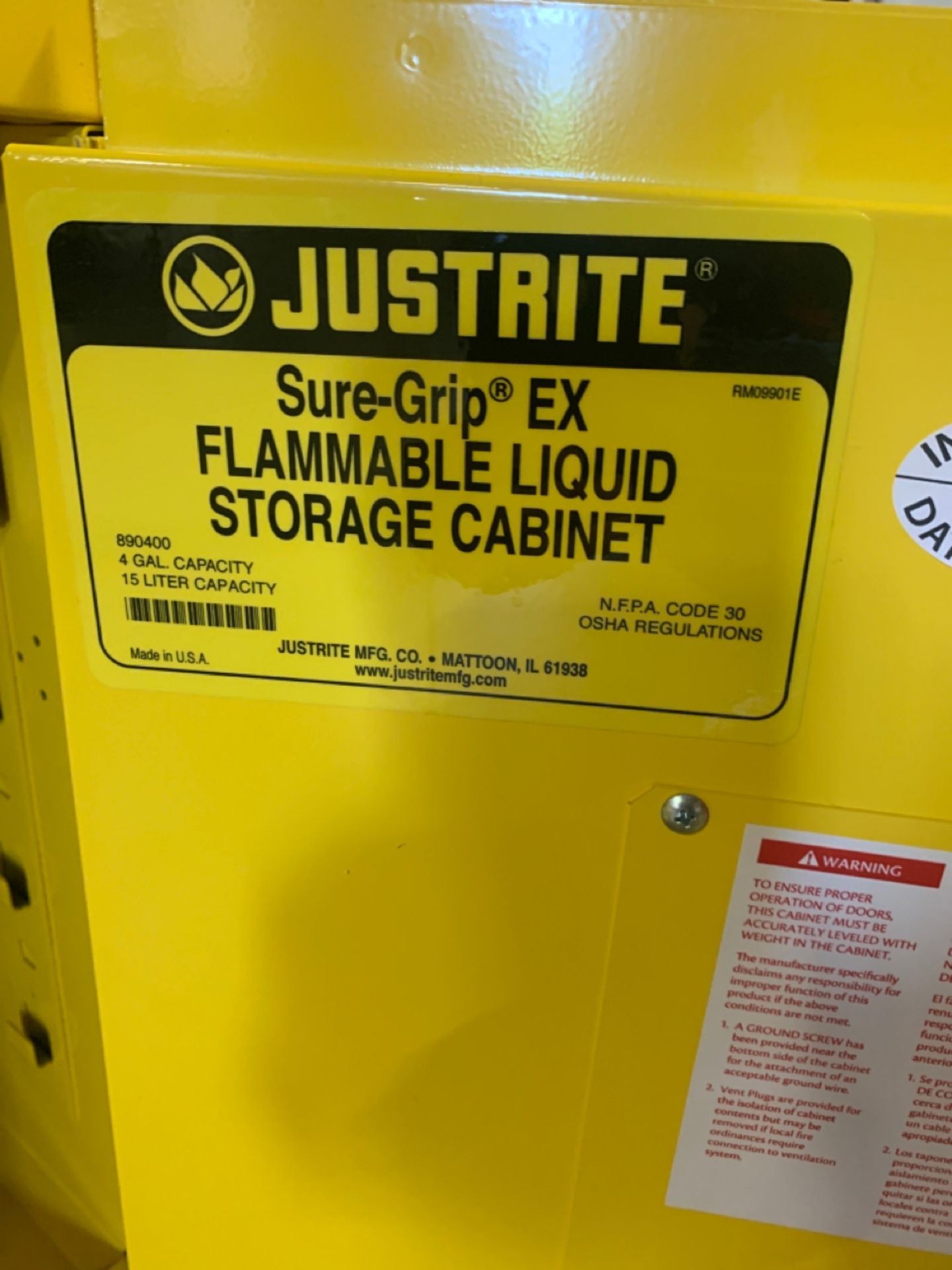 JustRite Flammable Liquid Storage Cabinet - Image 3 of 4