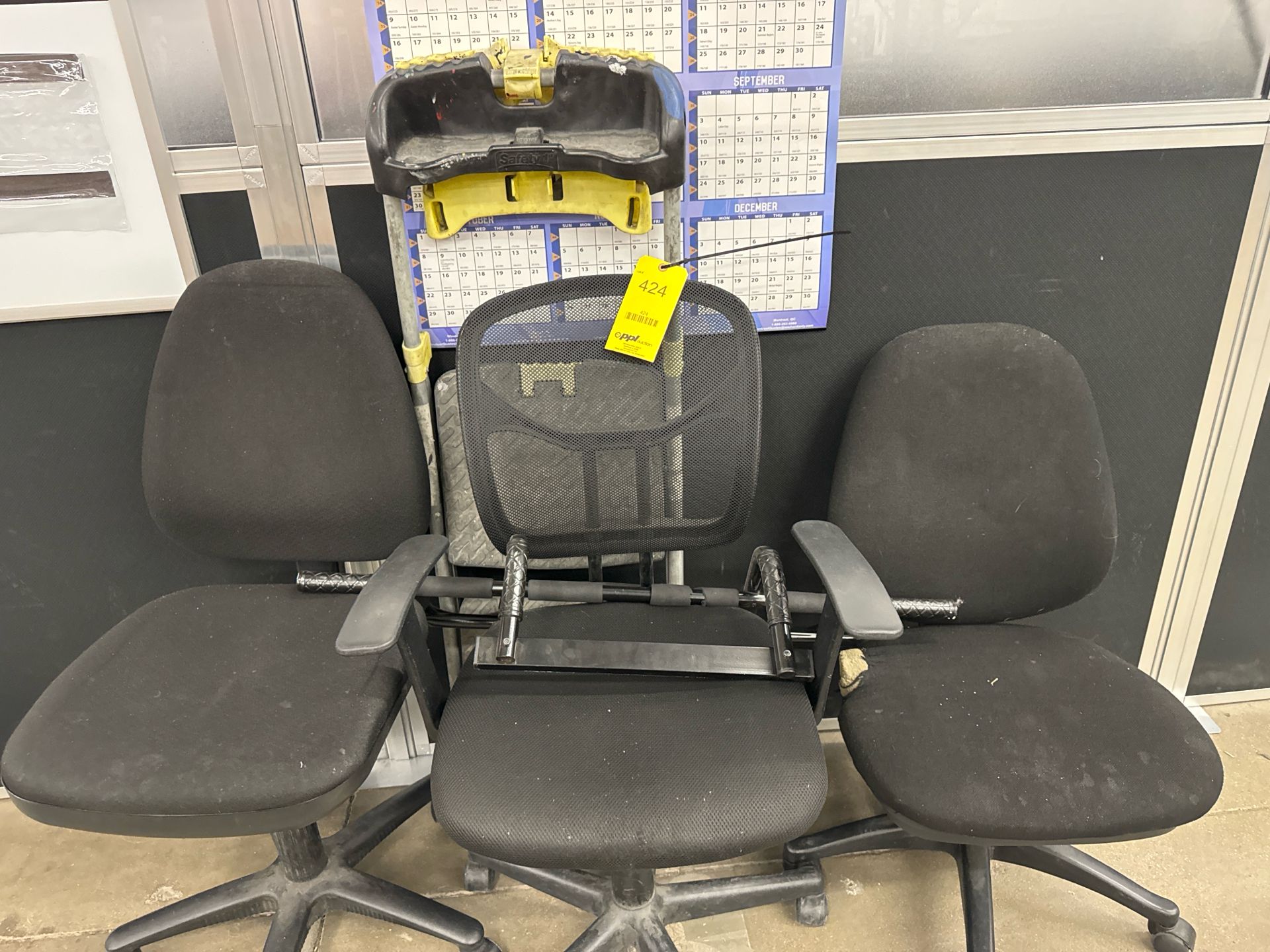 LOT: Assorted Chairs & Step Stool