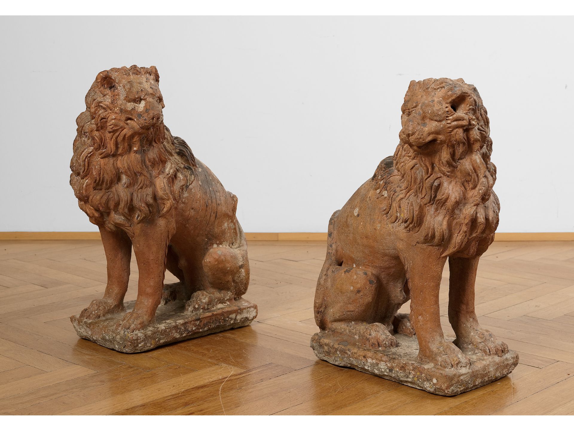 Pair of sitting lions, Italy, 18./19. Century - Image 2 of 6