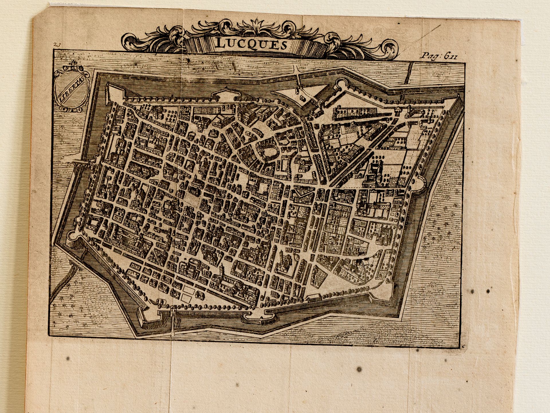 "Lucques" (Lucca), Historical map, From a treatise by Alexandre de Rogissart