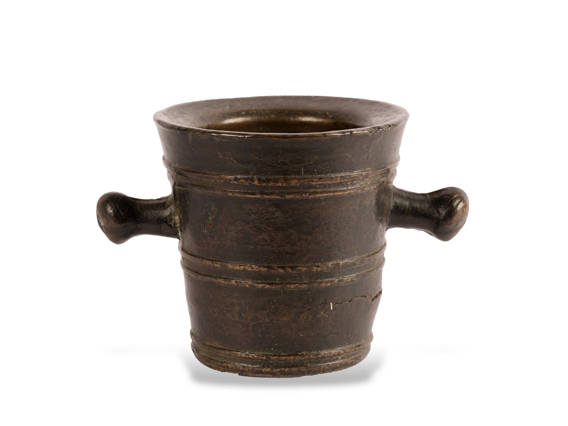 Mortar with linear decor, Handling in knob form, 16th/17th century - Image 2 of 2